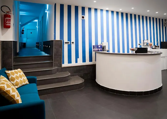 Hotel Yacht Club Angioino Neapel